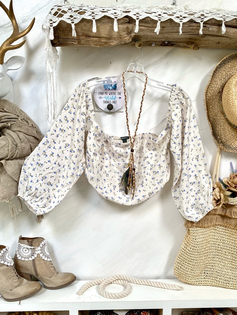 Anthropologie WILD FABLE boho exaggerated sleeves blouse w shabby chic vibe